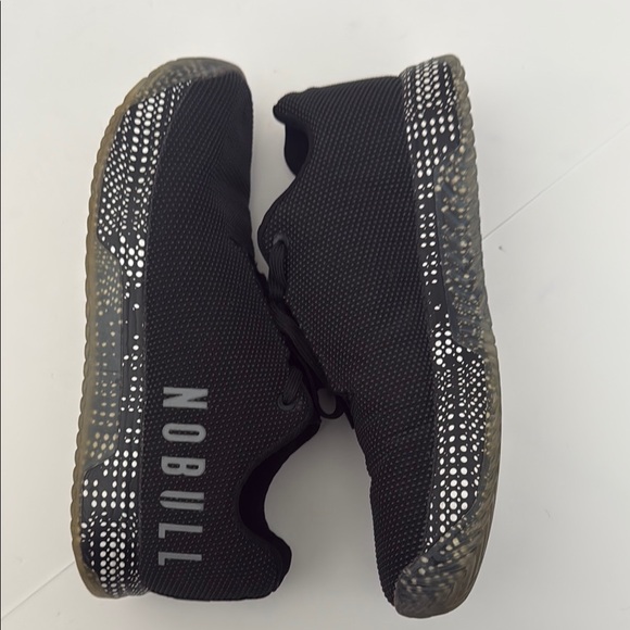 NOBULL Black and White Training Shoes Sneakers - Picture 4 of 8